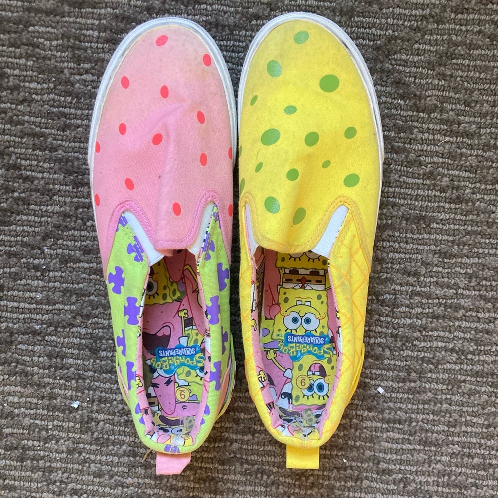 Ground Up SpongeBob SquarePants unisex Slip On Sneaker Men’s 9